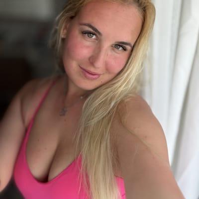 Tóth Zsófia Zsanett portréja